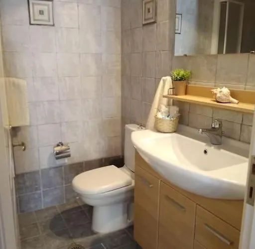 Maisonette By The Sea Vromolithos